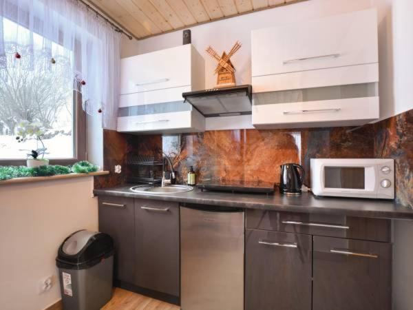 Domki W Bieszczadzkiej Dolinie Ustrzyki Dolne Exterior foto