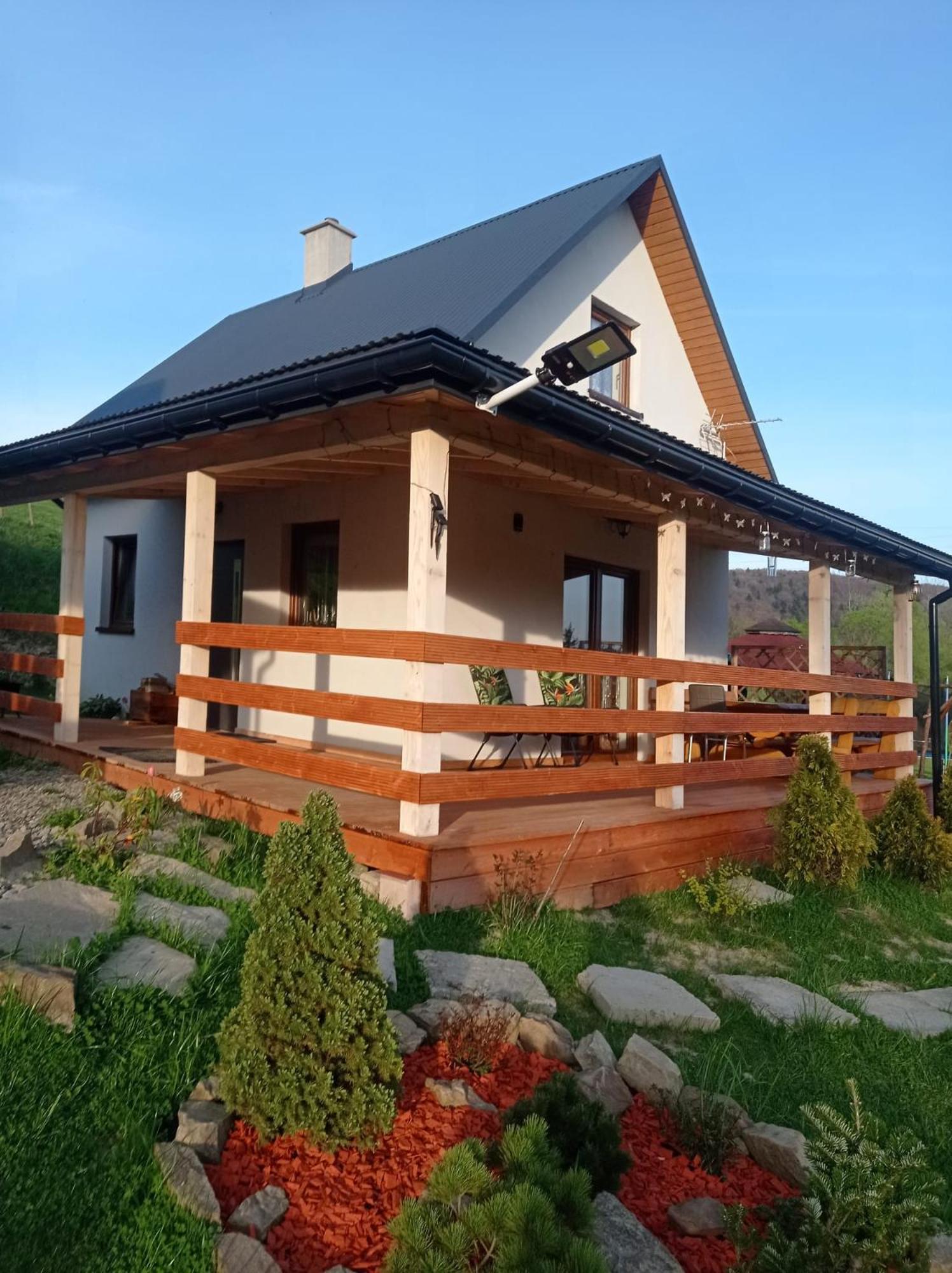 Domki W Bieszczadzkiej Dolinie Ustrzyki Dolne Exterior foto